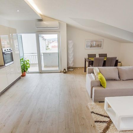 Apartment Grabovac Kaštela Zimmer foto
