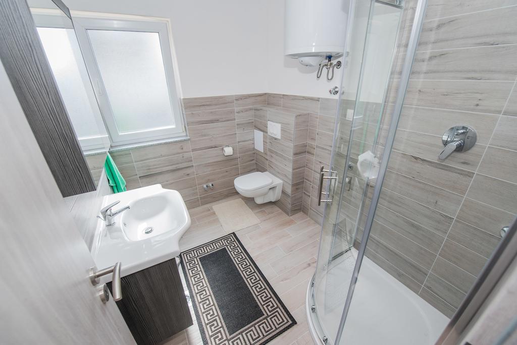 Apartment Grabovac Kaštela Zimmer foto