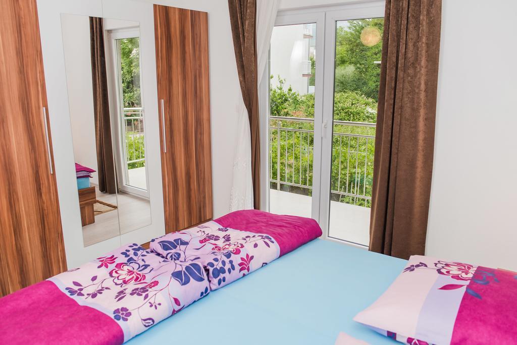Apartment Grabovac Kaštela Zimmer foto