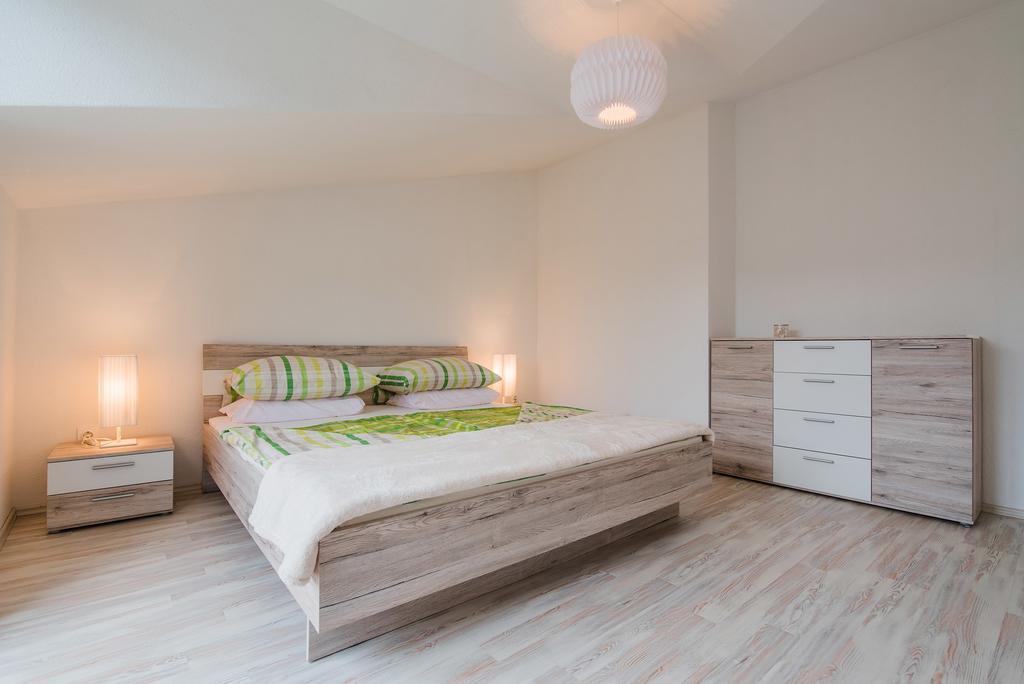 Apartment Grabovac Kaštela Zimmer foto