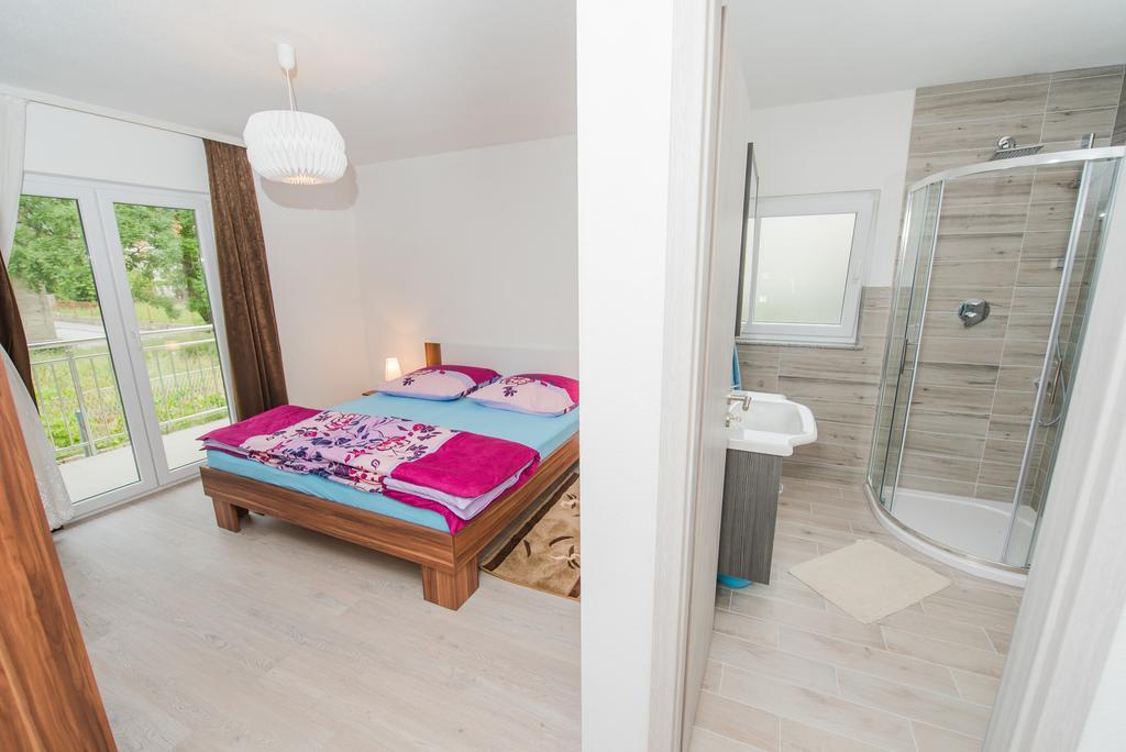 Apartment Grabovac Kaštela Zimmer foto